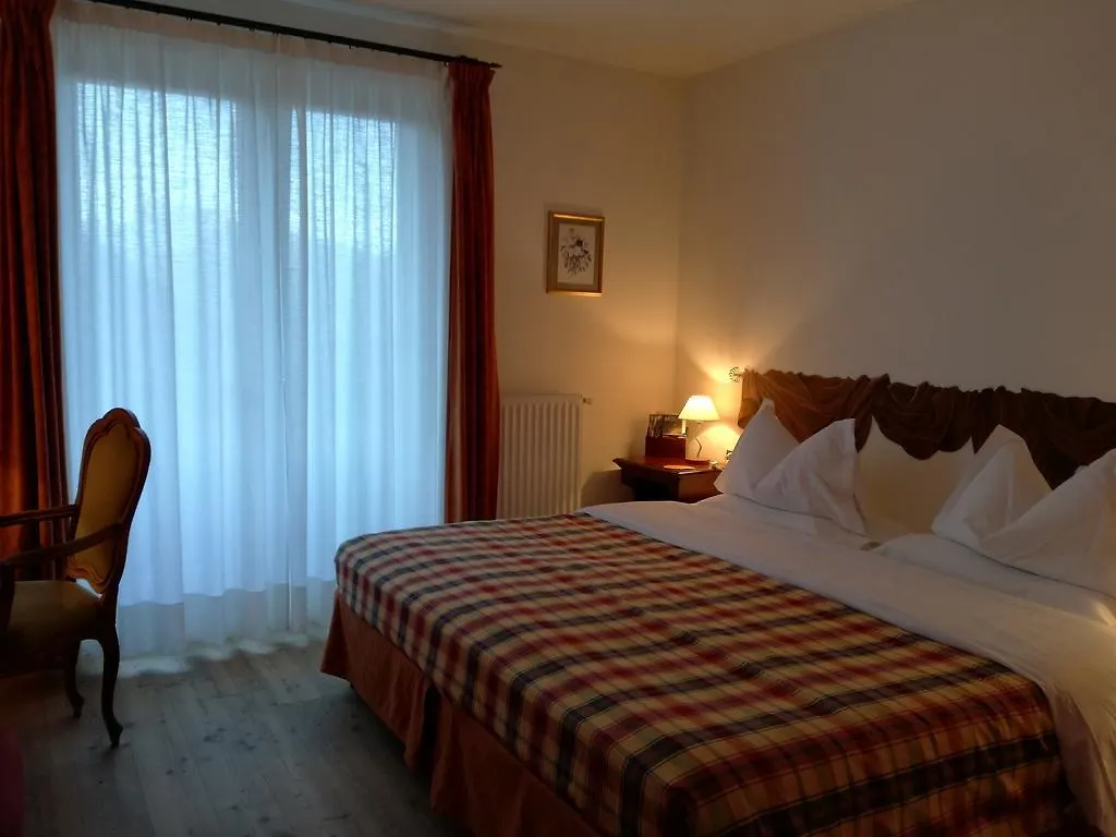Hotel Ca' Del Bosco Сельва-ди-Кадоре 3*,  Италия