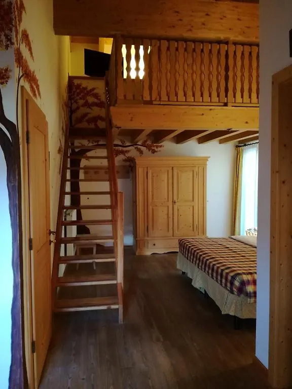 Hotel Ca' Del Bosco Сельва-ди-Кадоре 3*,